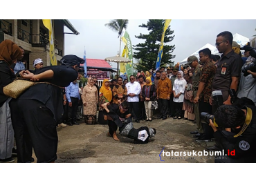 Pertama di Indonesia Yohana Yambise Resmikan Rumah Sahabat Ibu dan Anak di Sukabumi